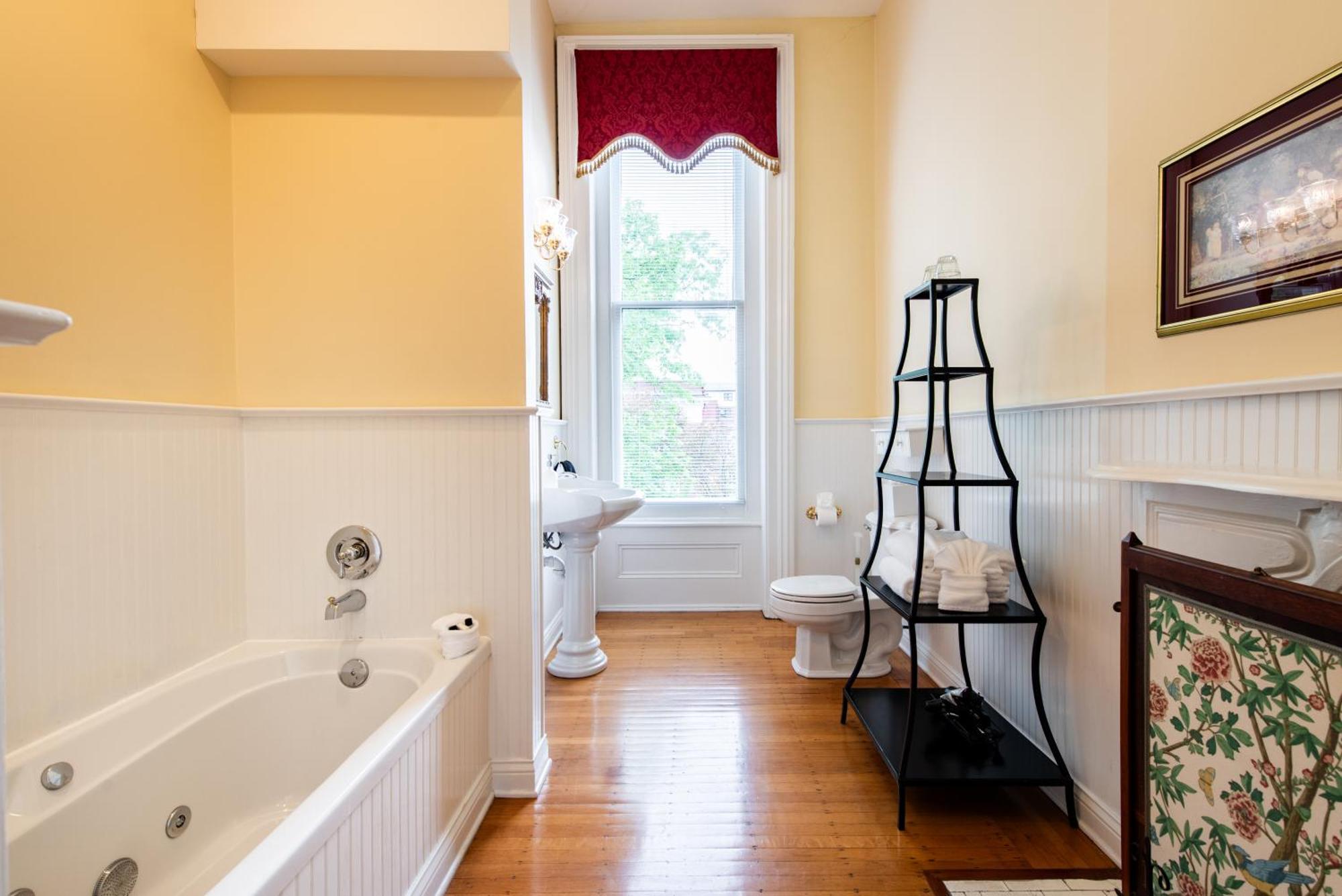 Dupont Mansion Bed & Breakfast Louisville Rom bilde