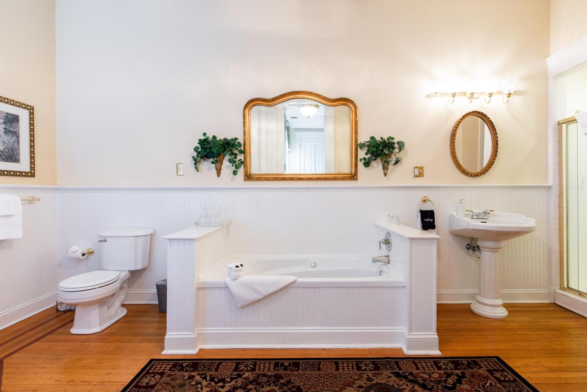 Dupont Mansion Bed & Breakfast Louisville Rom bilde